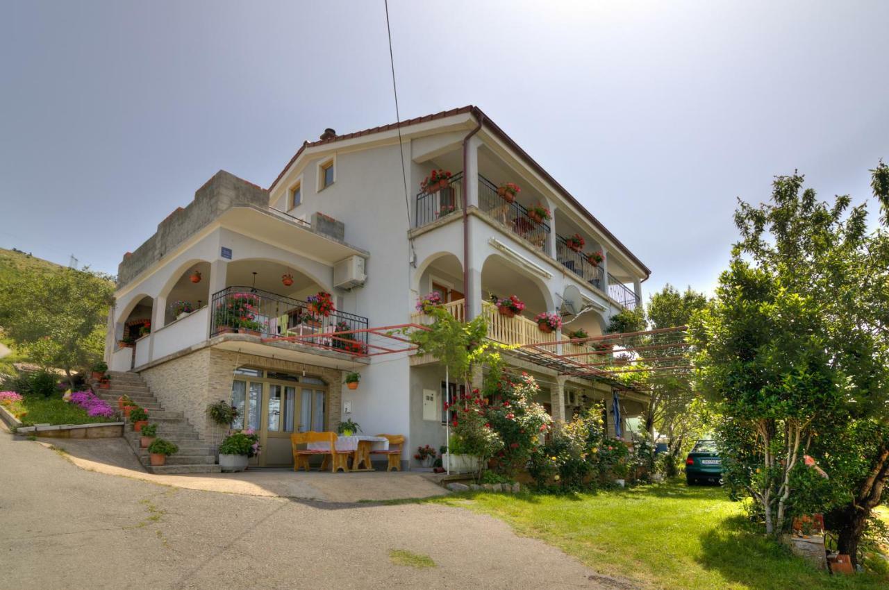 Josipa & Jelena Apartment Senj  Exterior foto